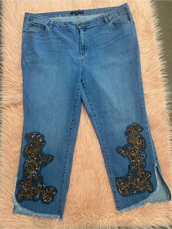 Denim 24/7 Denim - Denim 24/7 Blue Cropped Jeans with Black & Gold Sequin Appliqués